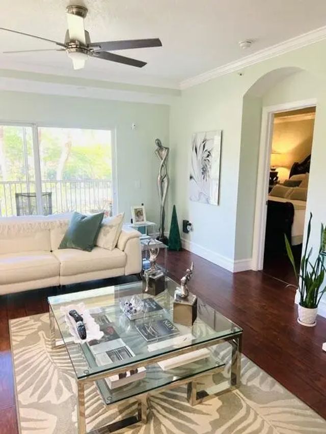 3 of 15 - 4721 Lucerne Lakes Boulevard E #725, Lake Worth, FL
