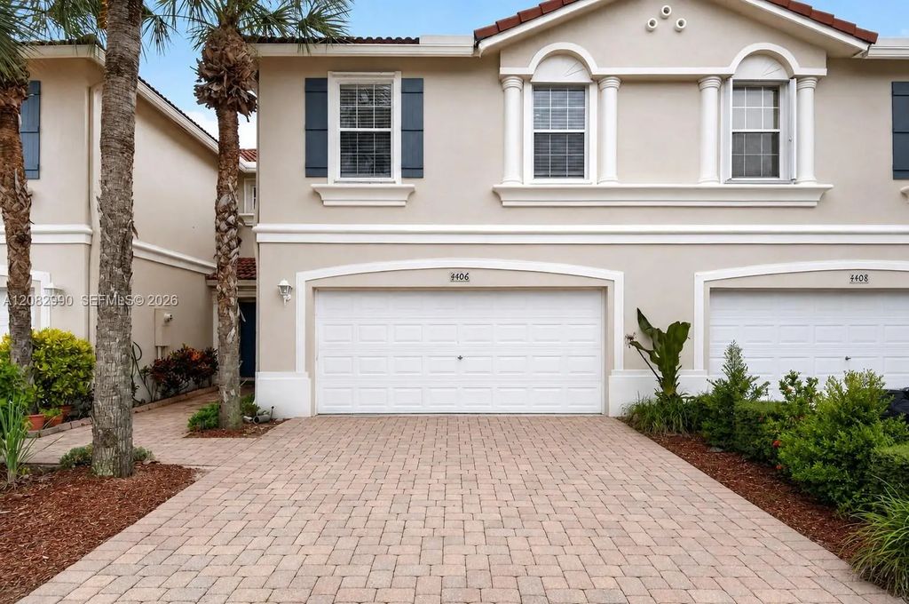 4406 Windmill Palm Way, Greenacres