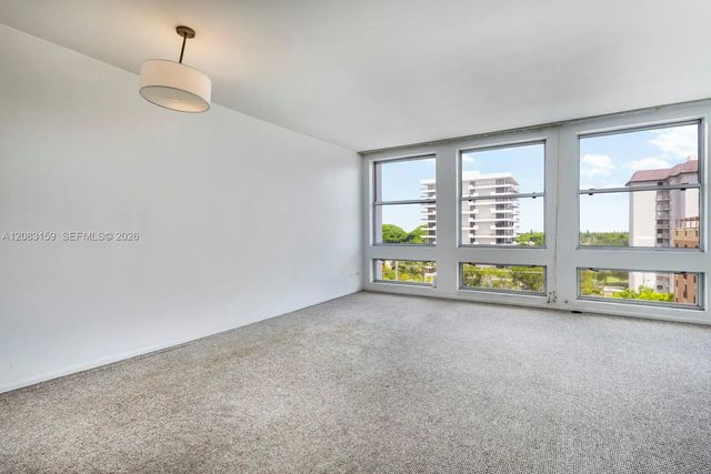 3 of 14 - 700 Biltmore Way #719, Coral Gables, FL