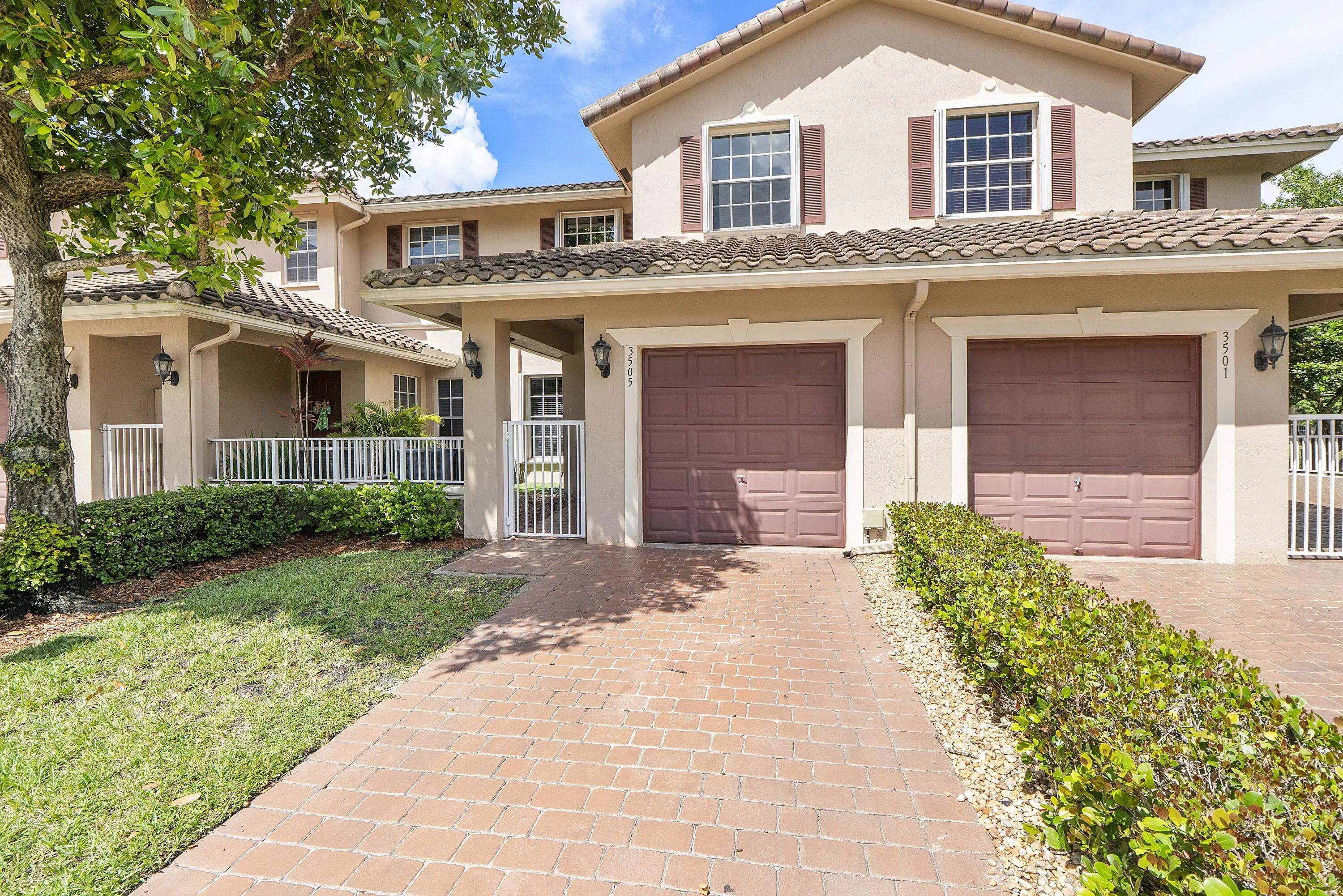 3505 Lakeside Drive, Davie