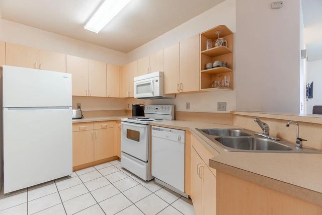 4 of 38 - 102 Sw Peacock Boulevard #2-204, Port St. Lucie, FL