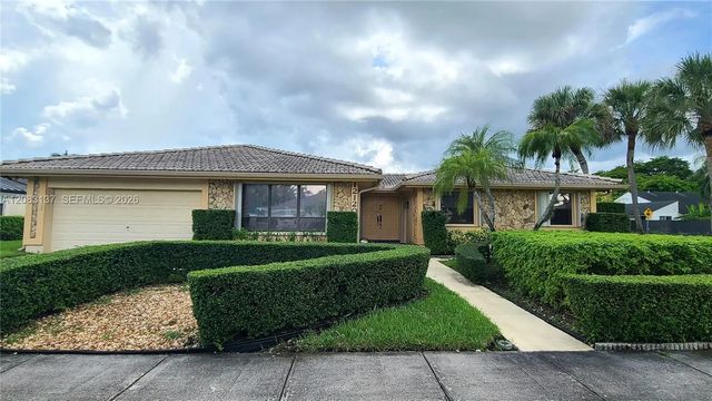 12120 Sw 95th Street, Miami