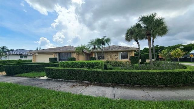 2 of 4 - 12120 Sw 95th Street, Miami, FL