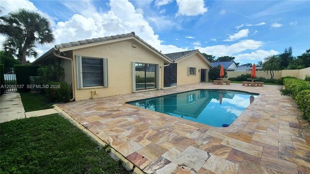 3 of 4 - 12120 Sw 95th Street, Miami, FL
