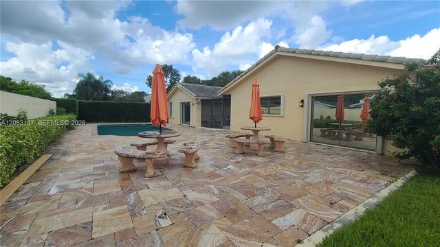 4 of 4 - 12120 Sw 95th Street, Miami, FL