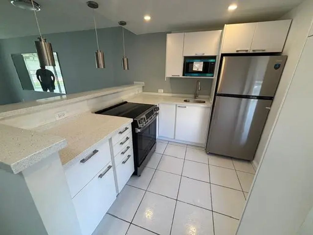 6200 Nw 62nd Street #105, Tamarac