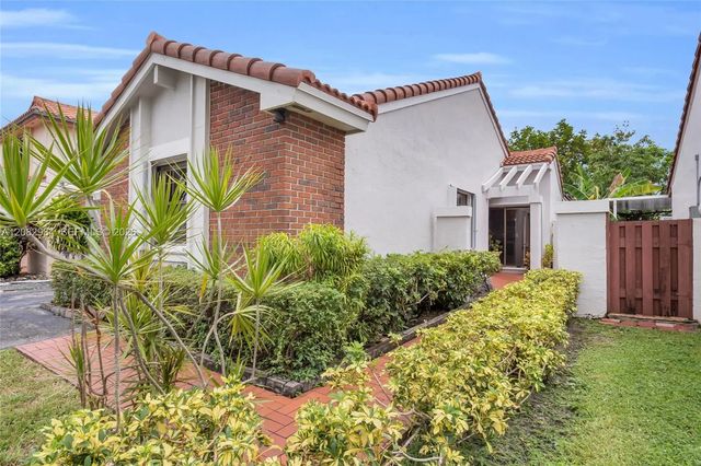 3 of 40 - 17624 Nw 63rd Court, Hialeah, FL