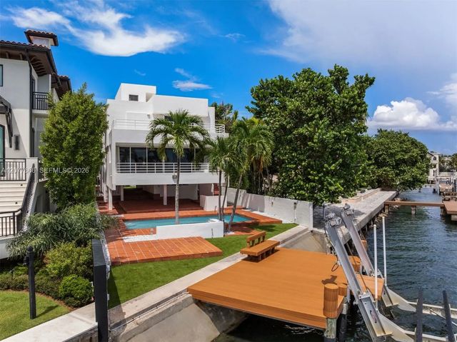 3499 N Prospect Drive, Miami
