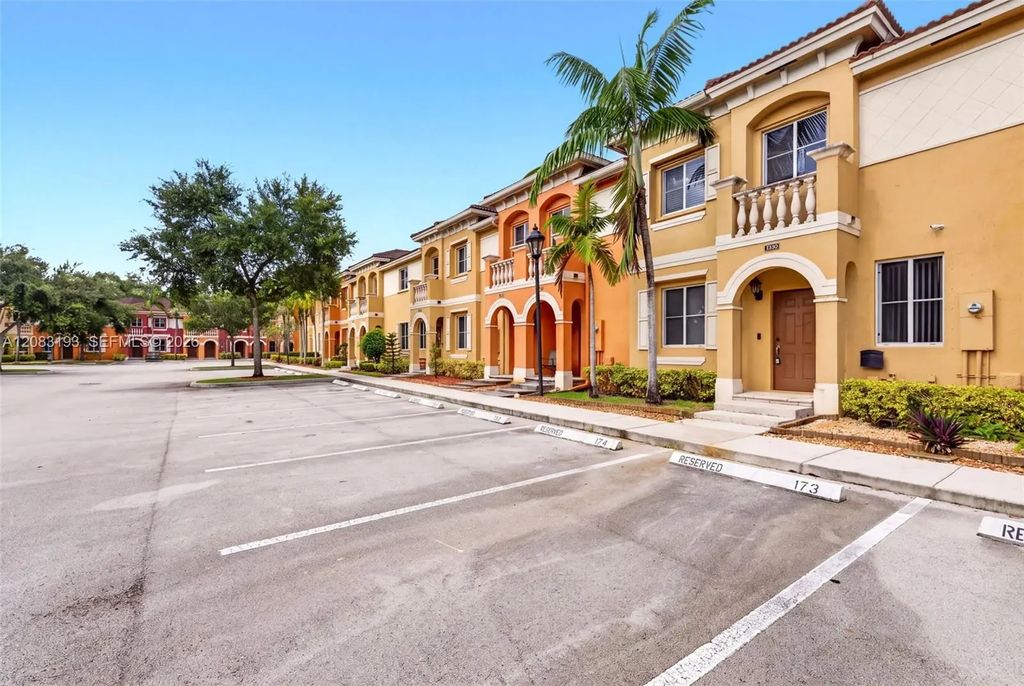 1820 Sw 89th Terrace, Miramar