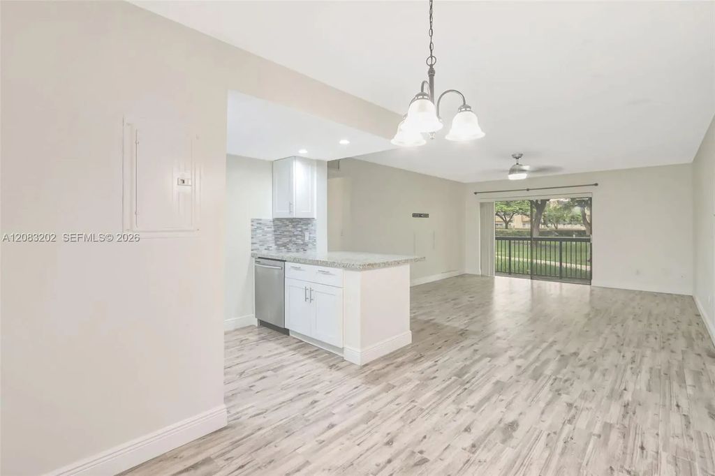 7925 Sw 86th Street ##903, Miami