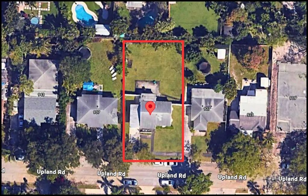 933 Upland Road, West Palm Beach