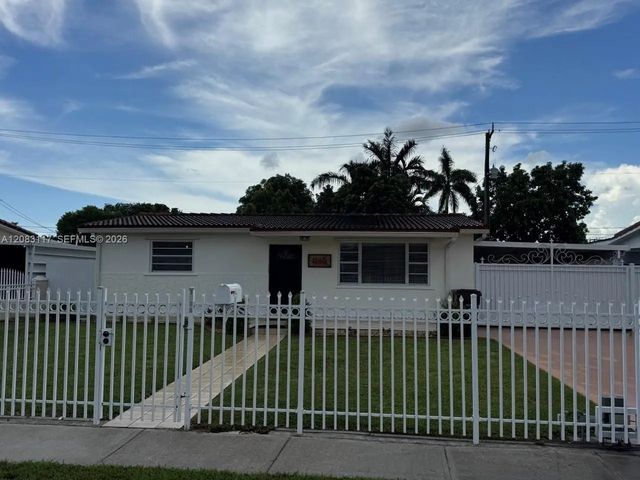 2 of 29 - 1160 W 33rd Place, Hialeah, FL