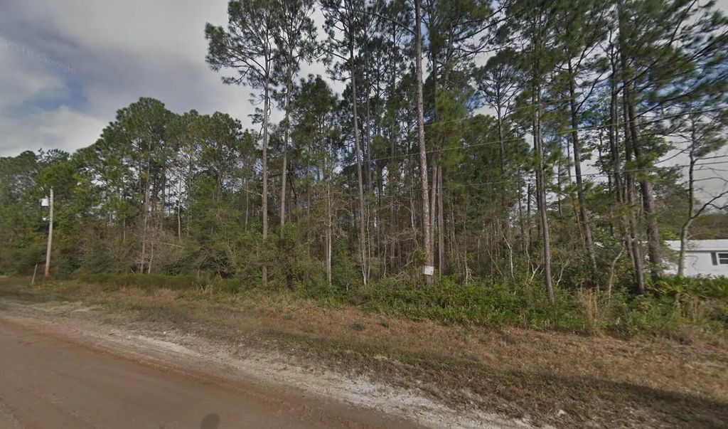4818 Acacia Street, Middleburg