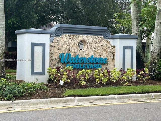 2 of 18 - 1040 Ne 42nd Place, Homestead, FL