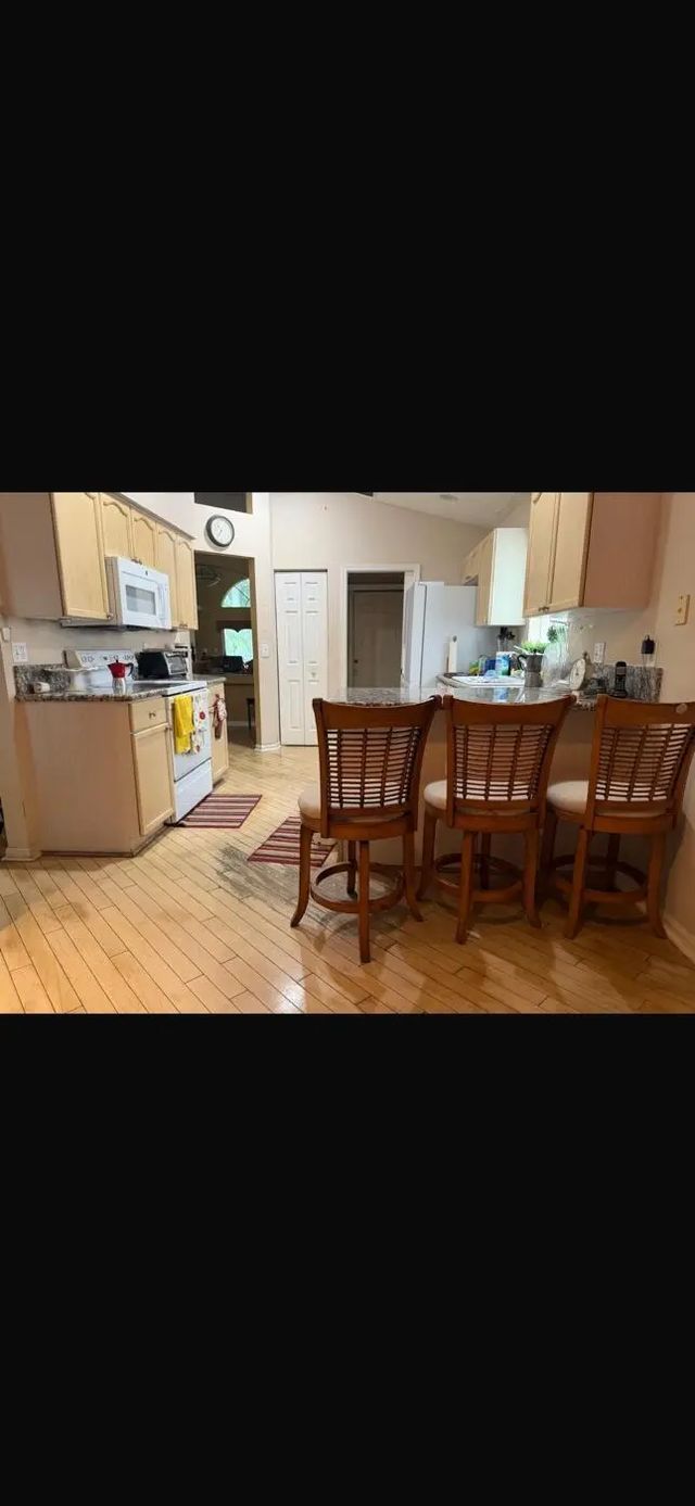 4 of 6 - 1951 Oak Berry Circle, Wellington, FL