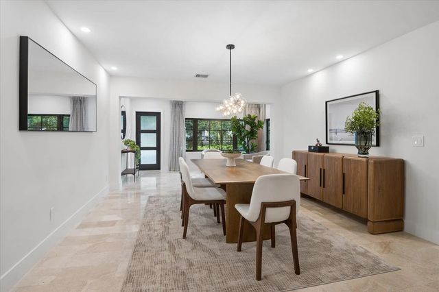 3 of 46 - 541 Ne 8th Avenue, Fort Lauderdale, FL