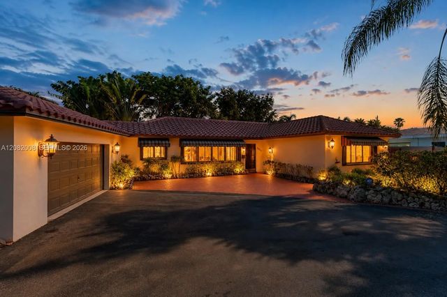 2533 Ne 35th Drive, Fort Lauderdale