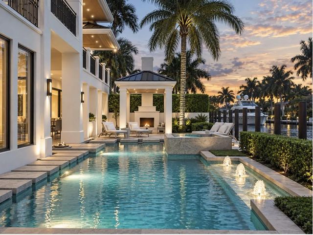 3 of 24 - 2415 Castilla Isle, Fort Lauderdale, FL