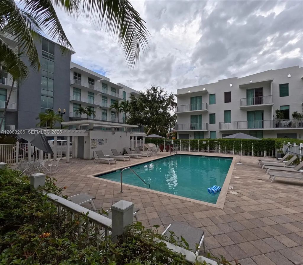 2100 Van Buren Street #222, Hollywood