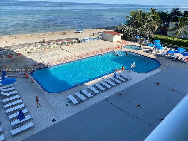 4 of 19 - 19201 Collins Avenue #314, Sunny Isles Beach, FL