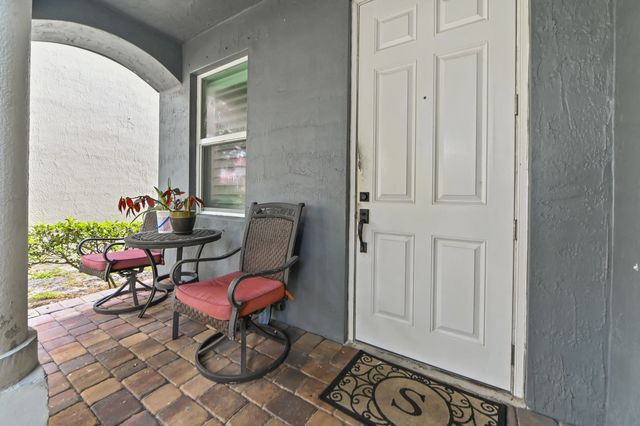 3 of 42 - 1006 Center Stone Lane, Riviera Beach, FL