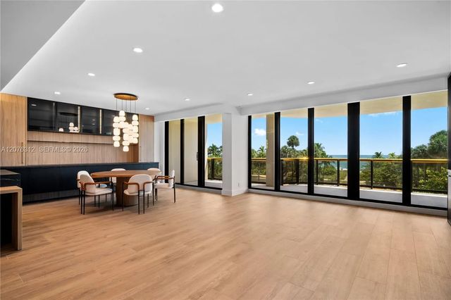 3 of 51 - 9999 Collins Avenue #3f, Bal Harbour, FL