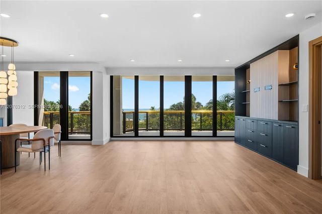 4 of 51 - 9999 Collins Avenue #3f, Bal Harbour, FL