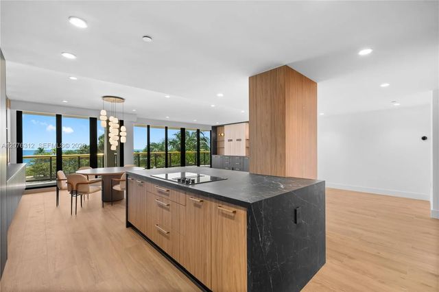 5 of 51 - 9999 Collins Avenue #3f, Bal Harbour, FL