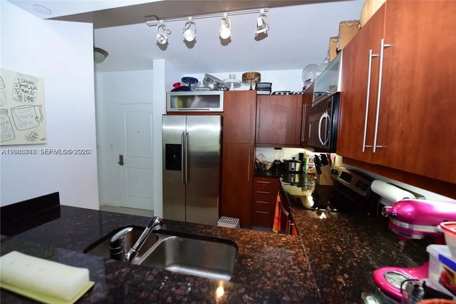 4 of 15 - 7355 Sw 89th Street #622n, Miami, FL