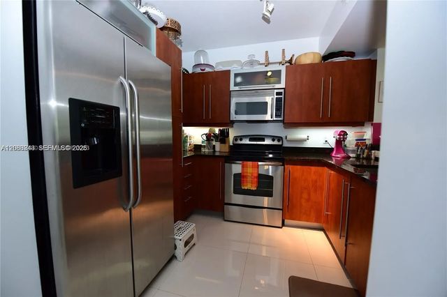 5 of 15 - 7355 Sw 89th Street #622n, Miami, FL