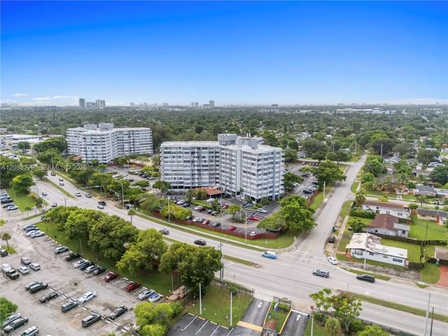 2 of 32 - 1200 Ne Miami Gardens Drive #315w, Miami, FL