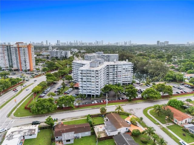 3 of 32 - 1200 Ne Miami Gardens Drive #315w, Miami, FL
