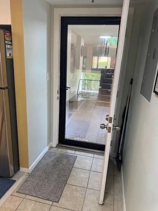 3 of 25 - 3154 Via Poinciana #115, Lake Worth, FL