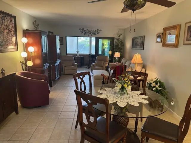 5 of 25 - 3154 Via Poinciana #115, Lake Worth, FL