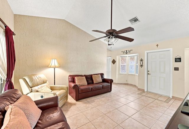 5 of 55 - 2111 Nw 86th Way, Coral Springs, FL