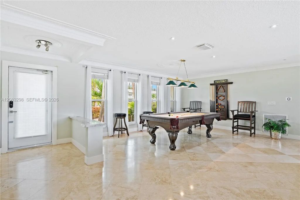 649 Layne Boulevard, Hallandale Beach