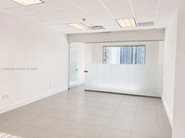 2 of 7 - 175 Sw 7th Street #1809, Miami, FL