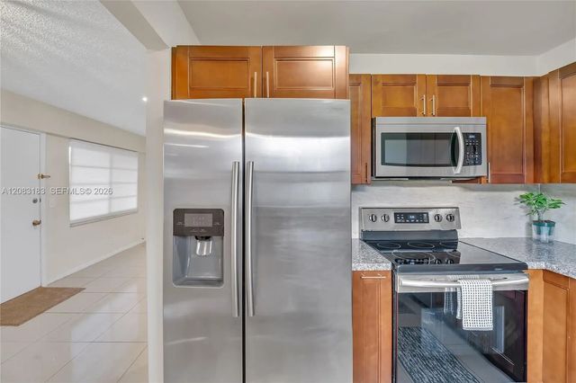 2 of 26 - 150 Sw 134th Way #304r, Pembroke Pines, FL