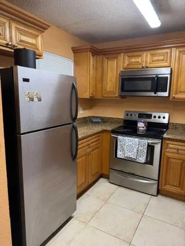 4 of 22 - 1480 Windorah Way #b, West Palm Beach, FL