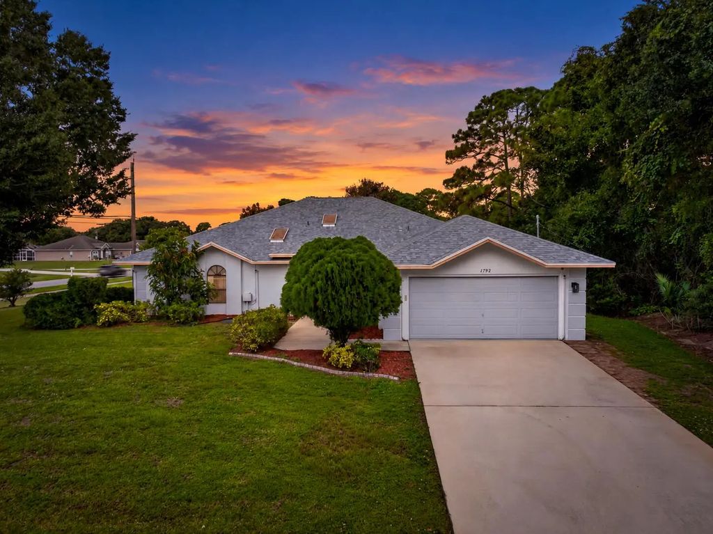 1792 Sw Cochran Street, Port St. Lucie