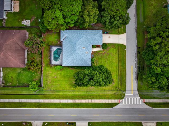 3 of 40 - 1792 Sw Cochran Street, Port St. Lucie, FL