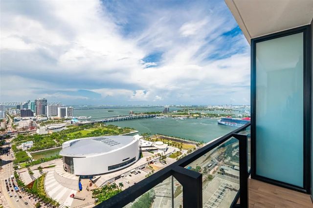398 Ne 5th Street #3104, Miami