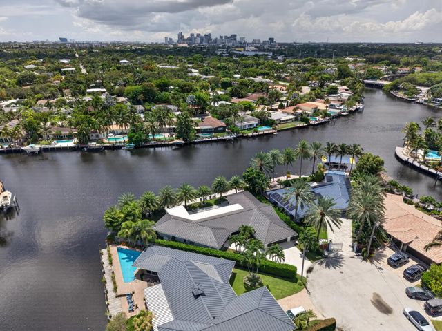 2 of 73 - 2118 Ne 15th Terrace, Wilton Manors, FL