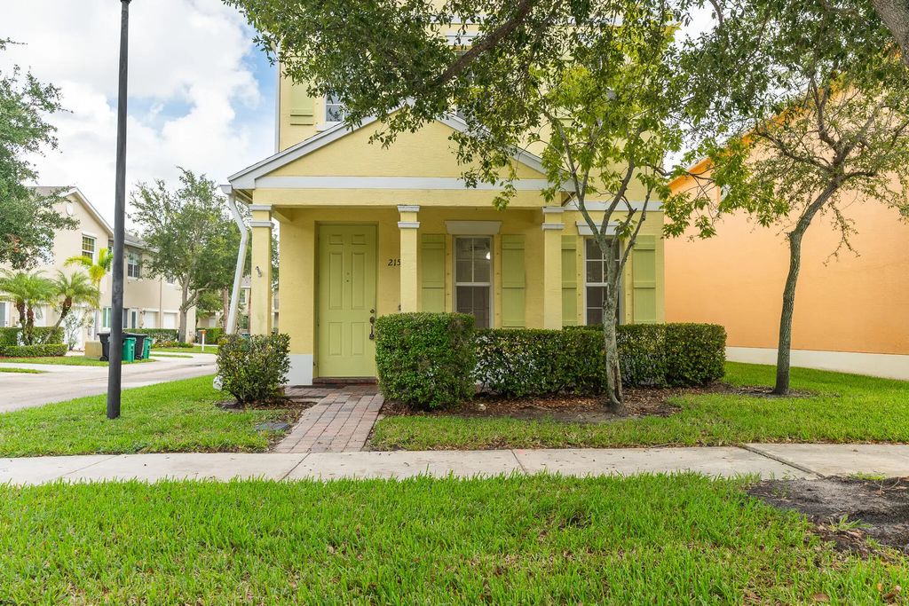 2155 Se Casselberry Drive, Port St. Lucie
