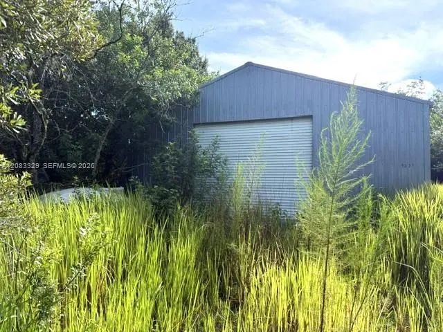 2 of 4 - 2524 Gem Stone Avenue, Lorida, FL