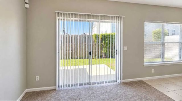4 of 8 - 5260 Collins Road #1002, Jacksonville, FL