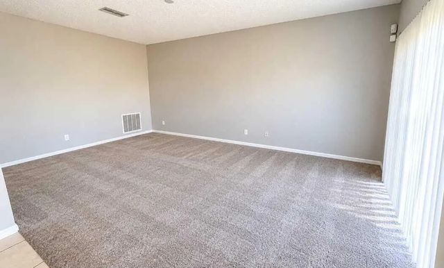 5 of 8 - 5260 Collins Road #1002, Jacksonville, FL