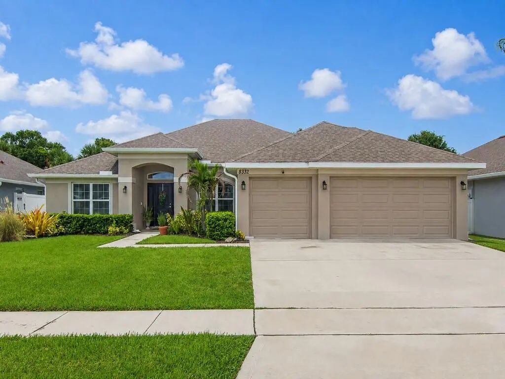 8332 Amalfi Circle, Fort Pierce