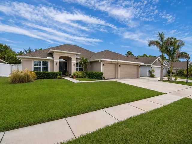2 of 77 - 8332 Amalfi Circle, Fort Pierce, FL