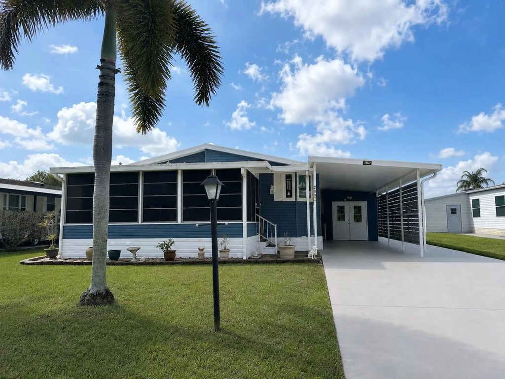 2502 Sw Versailles Terrace, Stuart